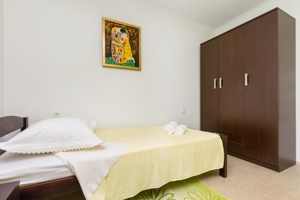 Apartment Jasmin Split Room photo